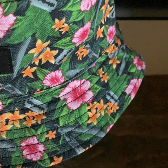 Franks Chop Shop Reversible Bucket Bucket hat Razors Secret Pocket RARE - Picture 3 of 6